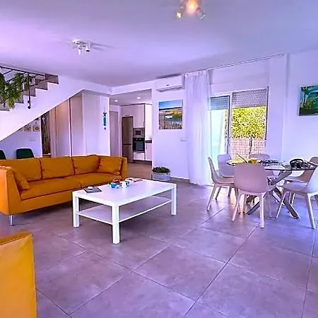 Hotell Easytenerife - Red Princess *